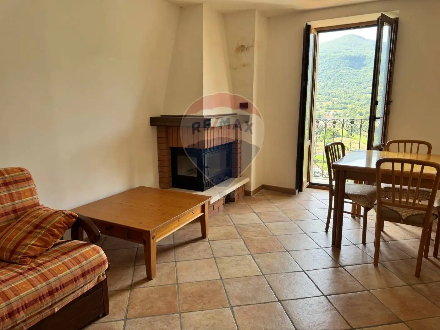 Appartamento via Stretta 60, Barrea - foto 3