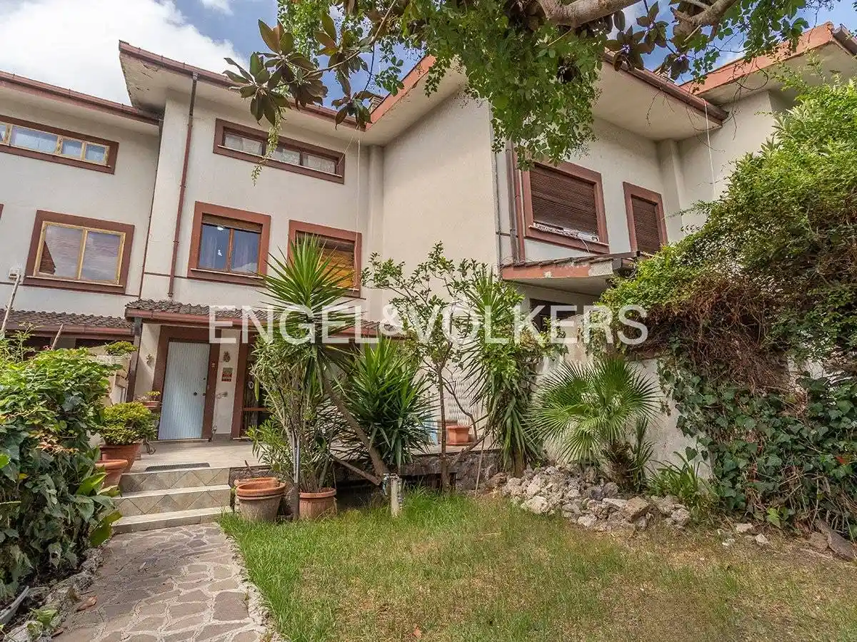 Villa a schiera via Tespi, Axa, Roma - foto 2