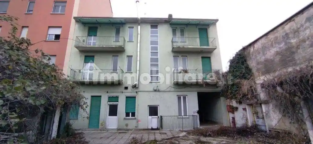 Palazzo - Edificio in Vendita - foto 3