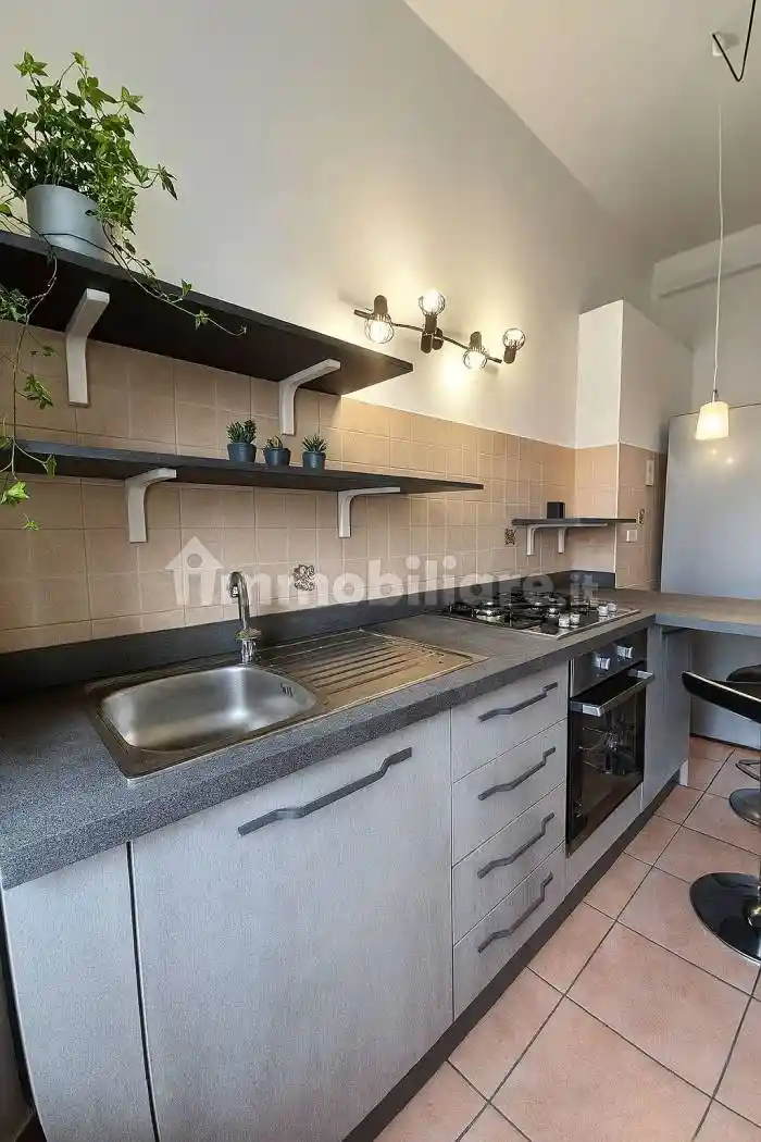 Bilocale via Gardone 29, Corvetto, Milano - foto 3