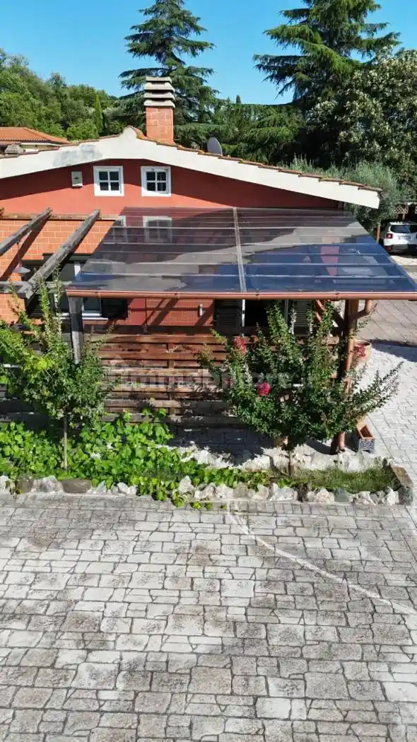 Villa in vendita a Ariccia