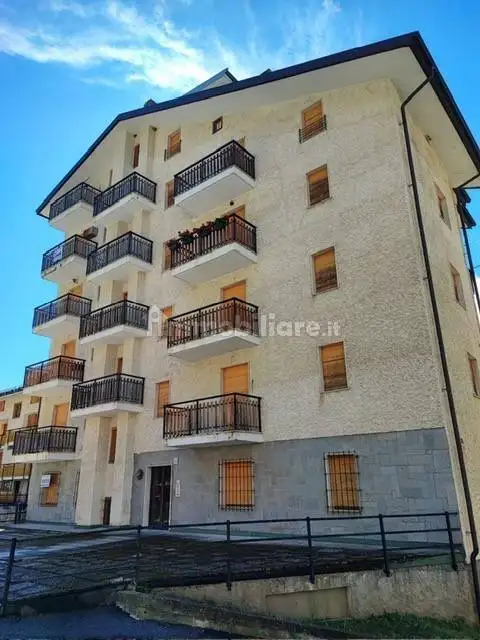 Appartamento in vendita a Pontechianale