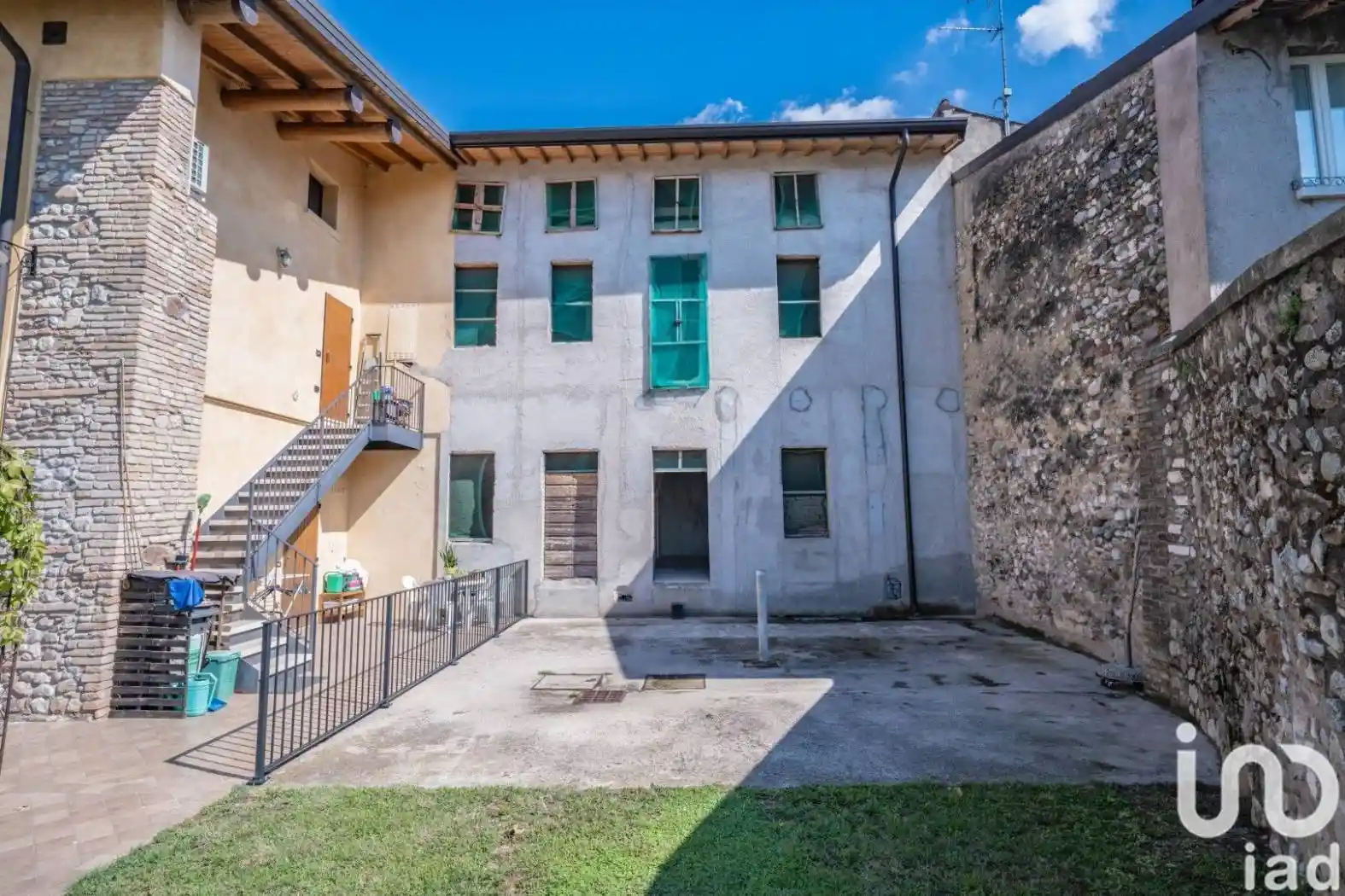 Villa in vendita a Solferino