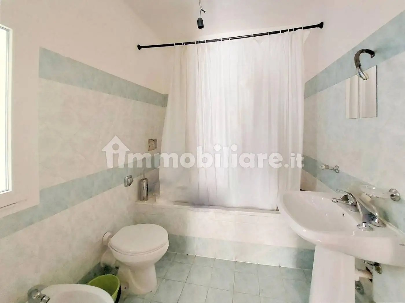 Trilocale piazza Garibaldi,   4, Centro, Borzonasca - foto 5