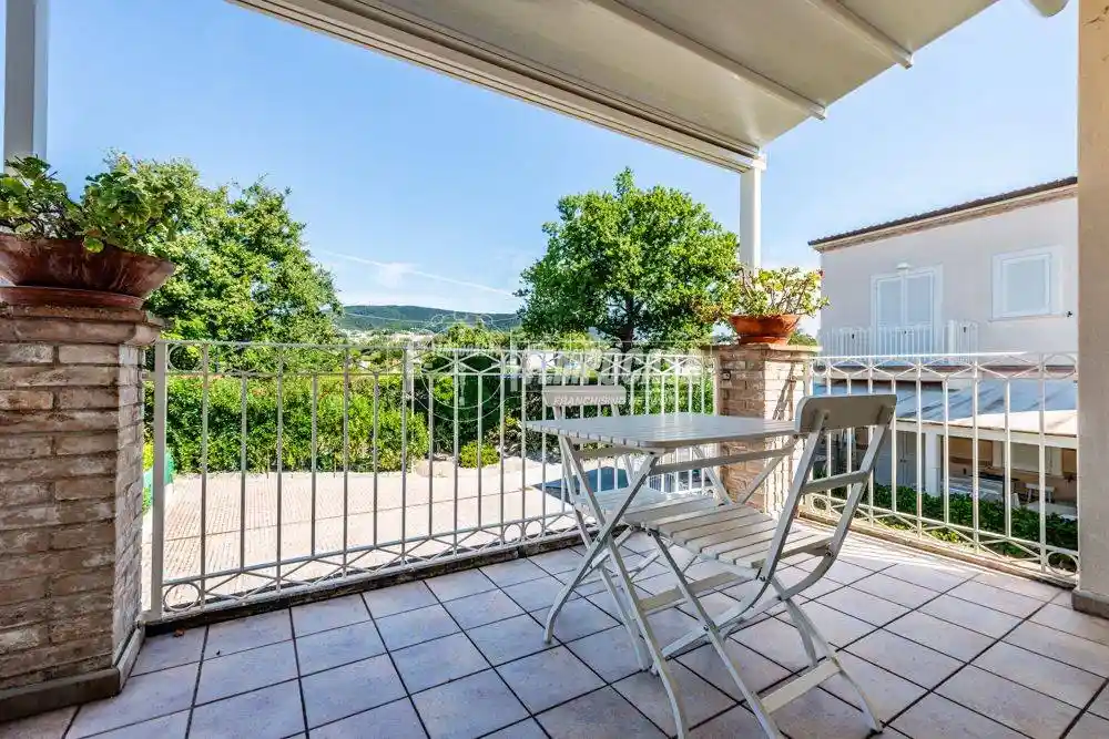 Appartamento in vendita a Sirolo