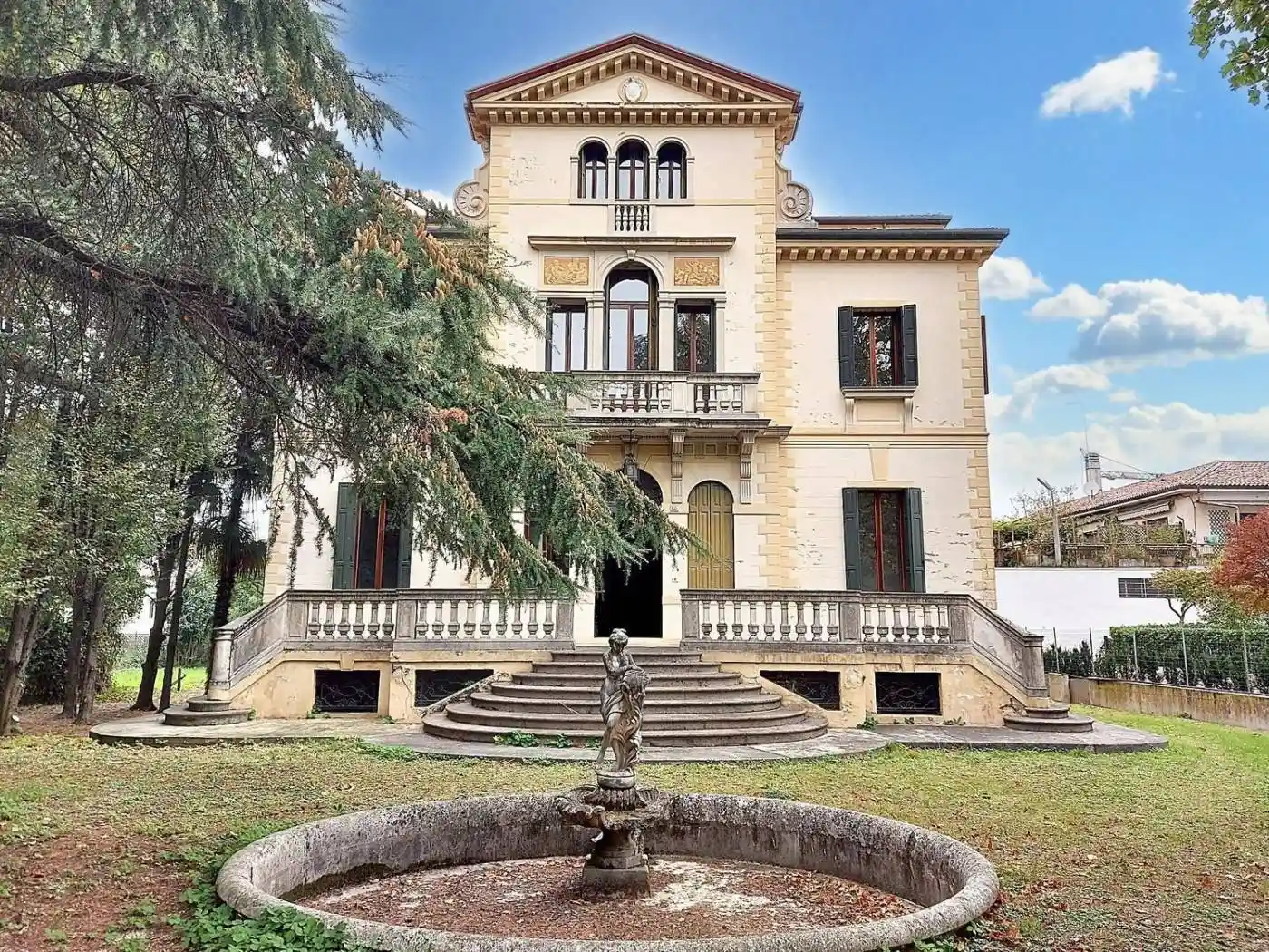 Villa in vendita a Treviso
