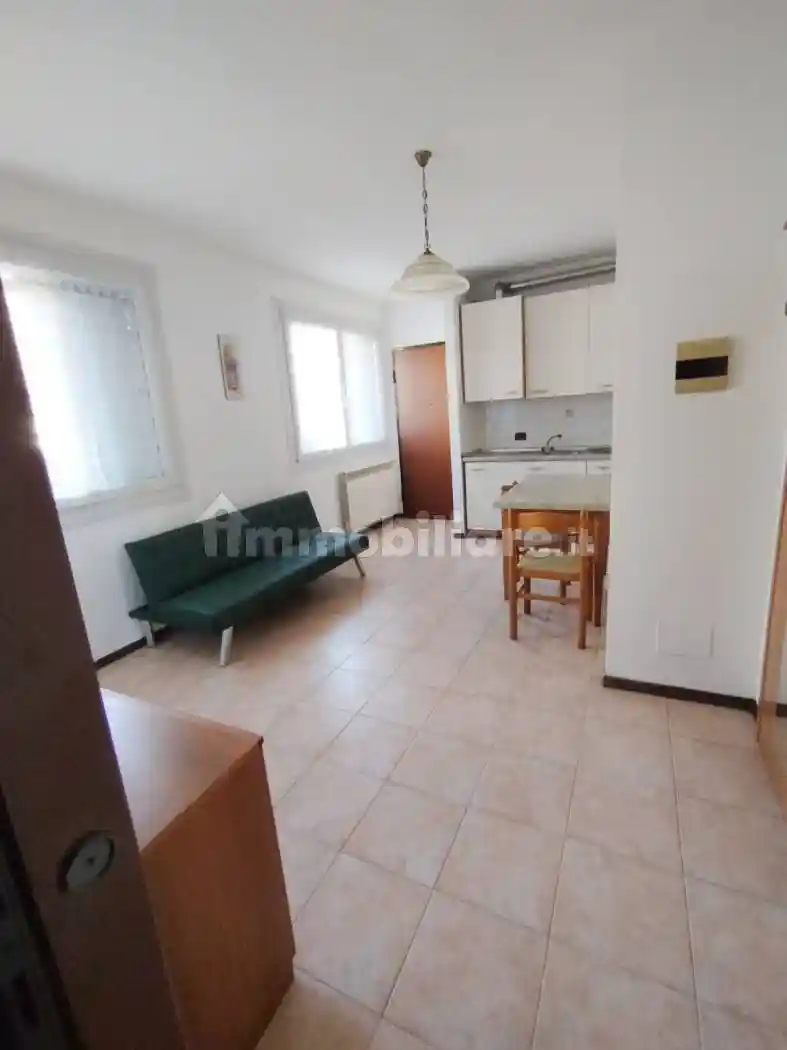 Bilocale ottimo stato, piano rialzato, Centro - Stazione, Novara - foto 3