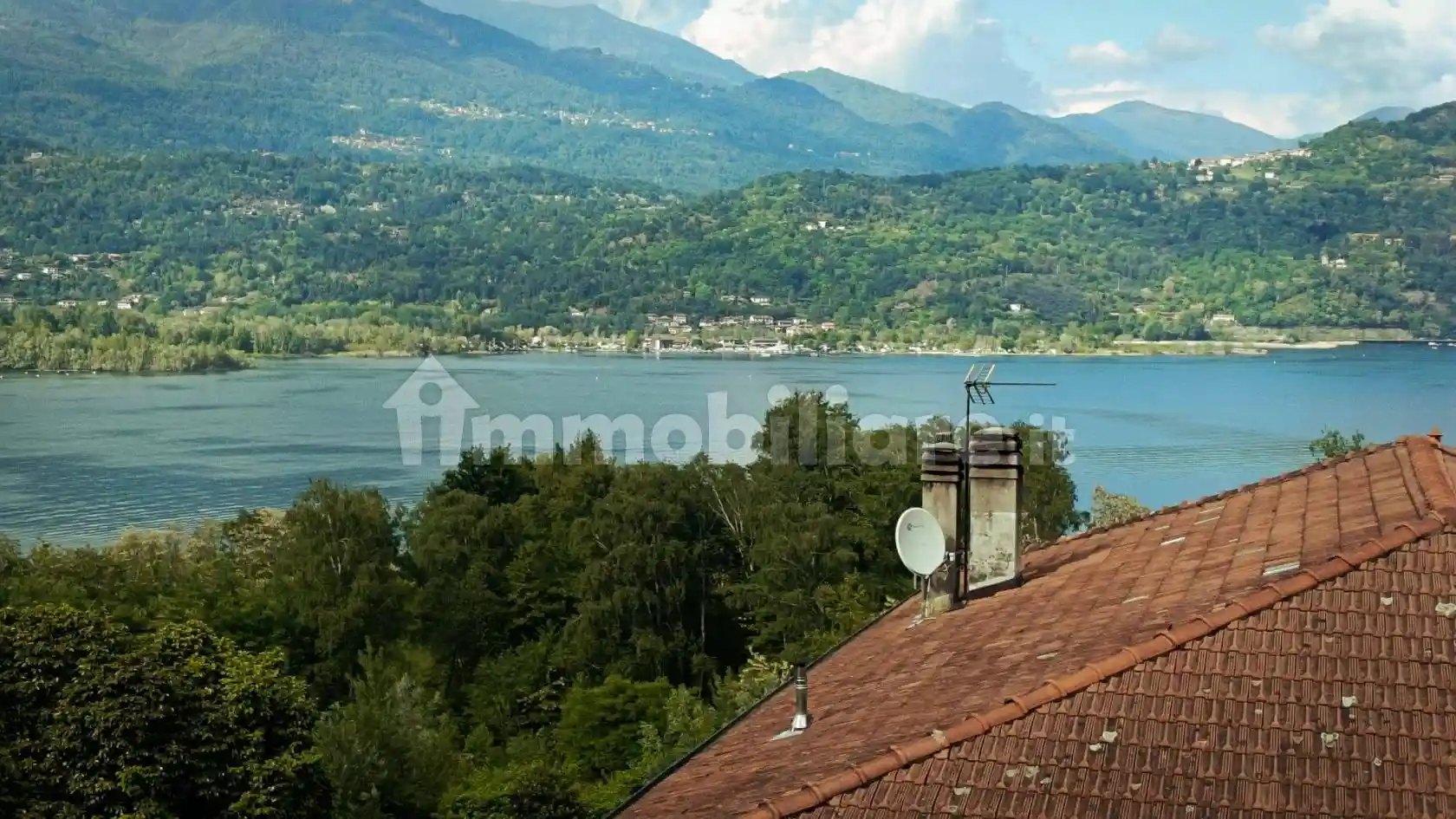 Villa in vendita a Baveno