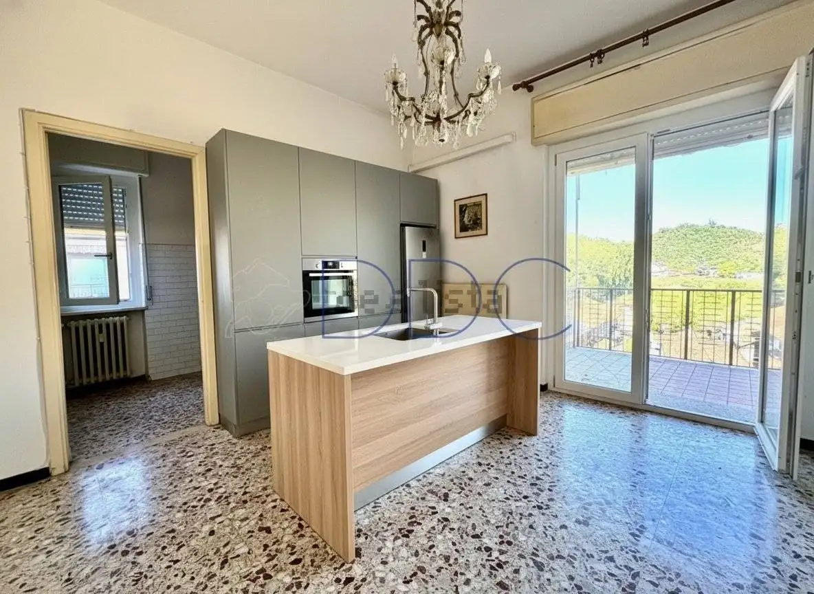 Appartamento in vendita a Incisa Scapaccino