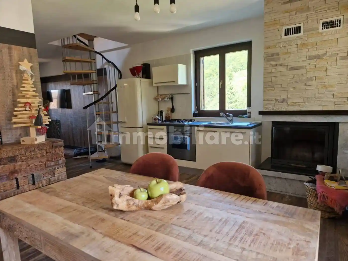 Trilocale via Menovera, Rocca di Mezzo - foto 3