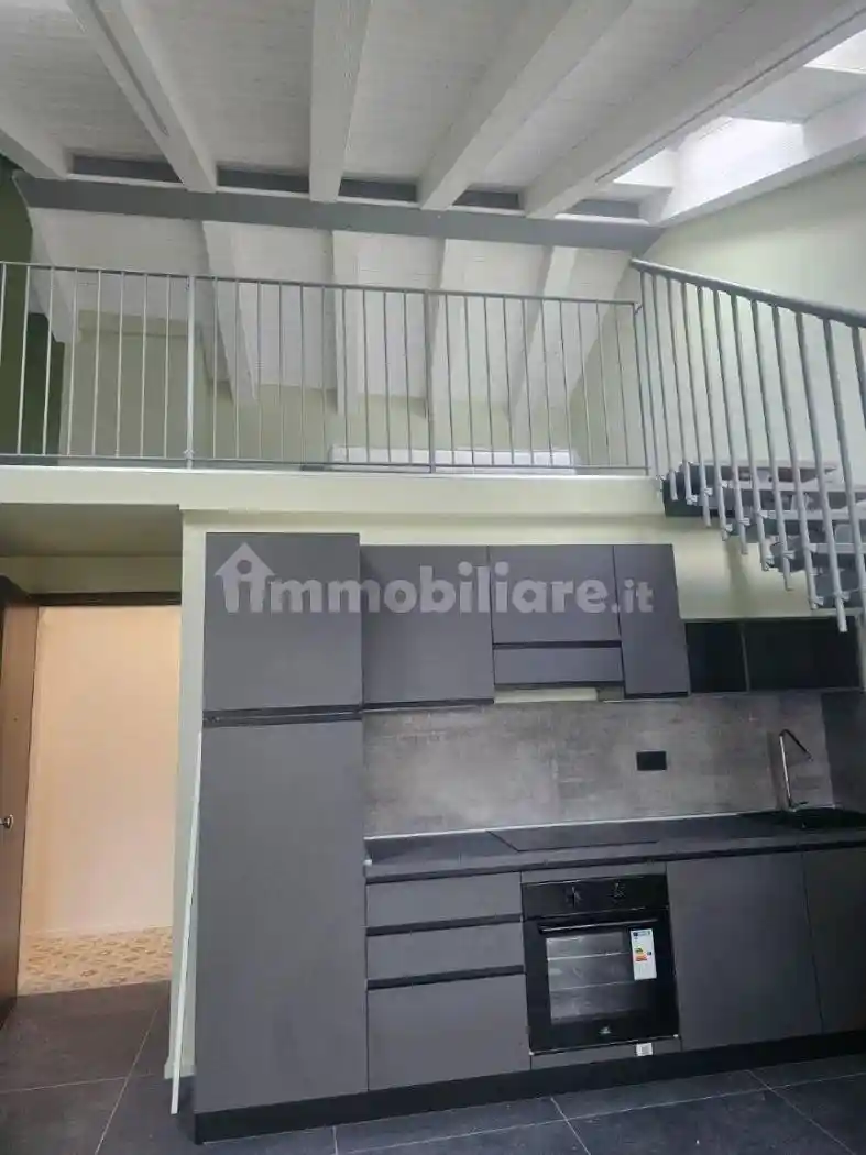 Trilocale via Roma 21, Centro Storico, Cuneo - foto 4