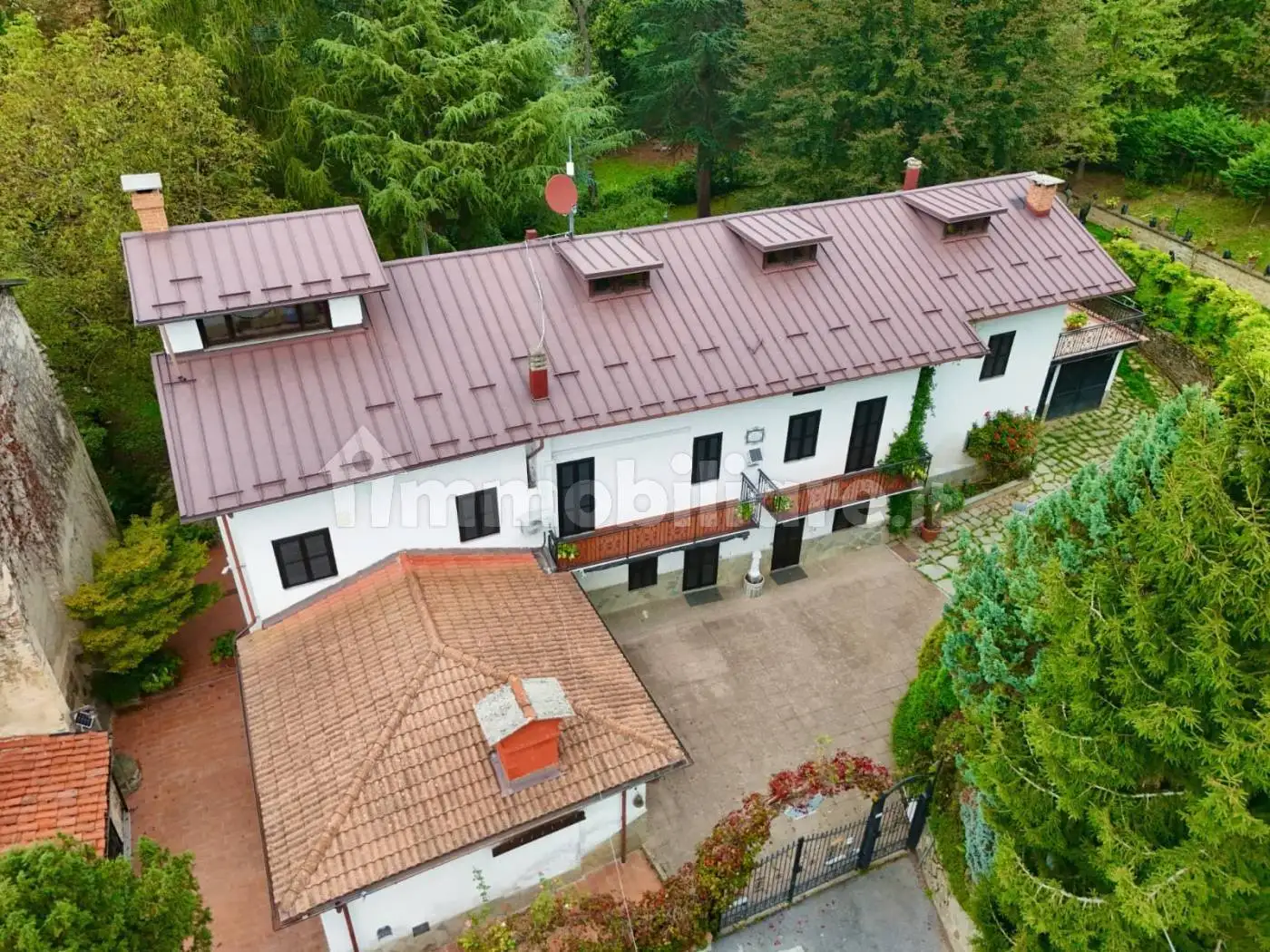 Villa in vendita a Roburent