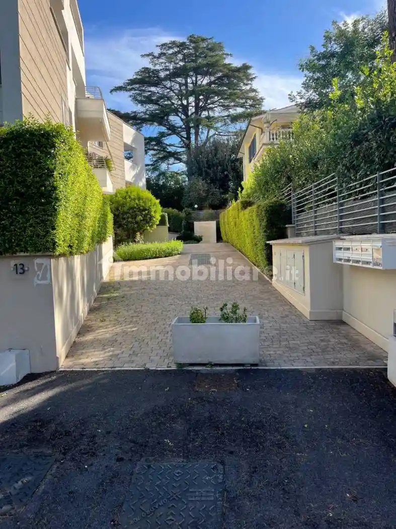 Trilocale via di Valle Alessandra 11, Torre Gaia, Roma - foto 3