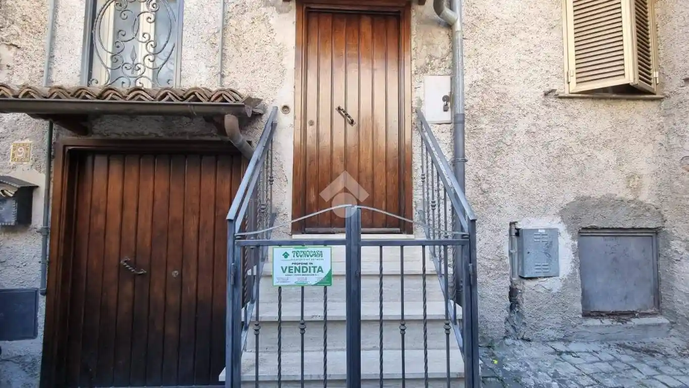 Palazzo - Edificio in vendita a Segni