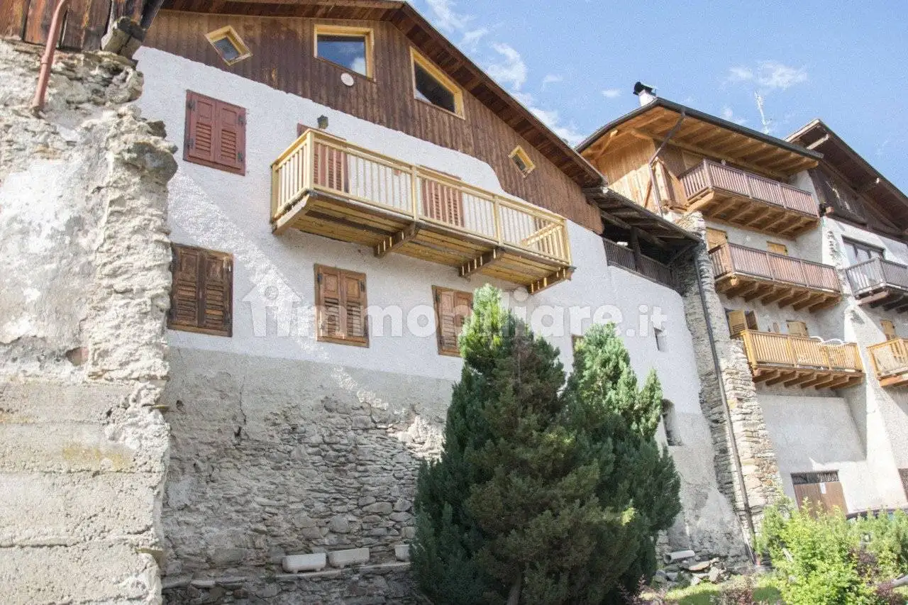 Casa indipendente in vendita a Malè