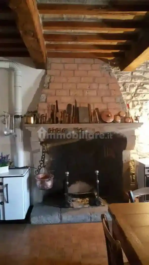 Villa unifamiliare Località Corezzo, Corezzo, Chiusi della Verna - foto 3