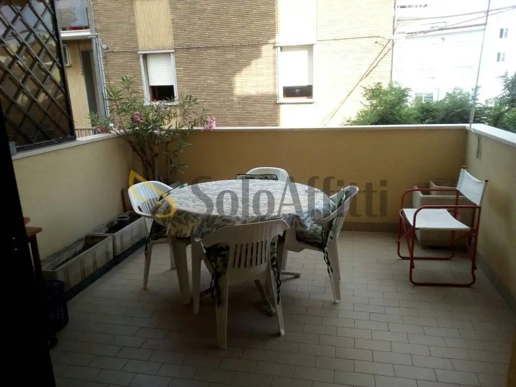 Trilocale buono stato, primo piano, Lungomare di Levante, Senigallia - foto 3