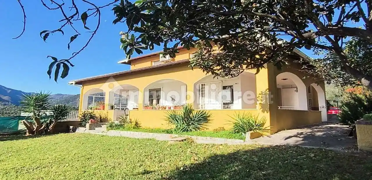 Villa in vendita a Boissano