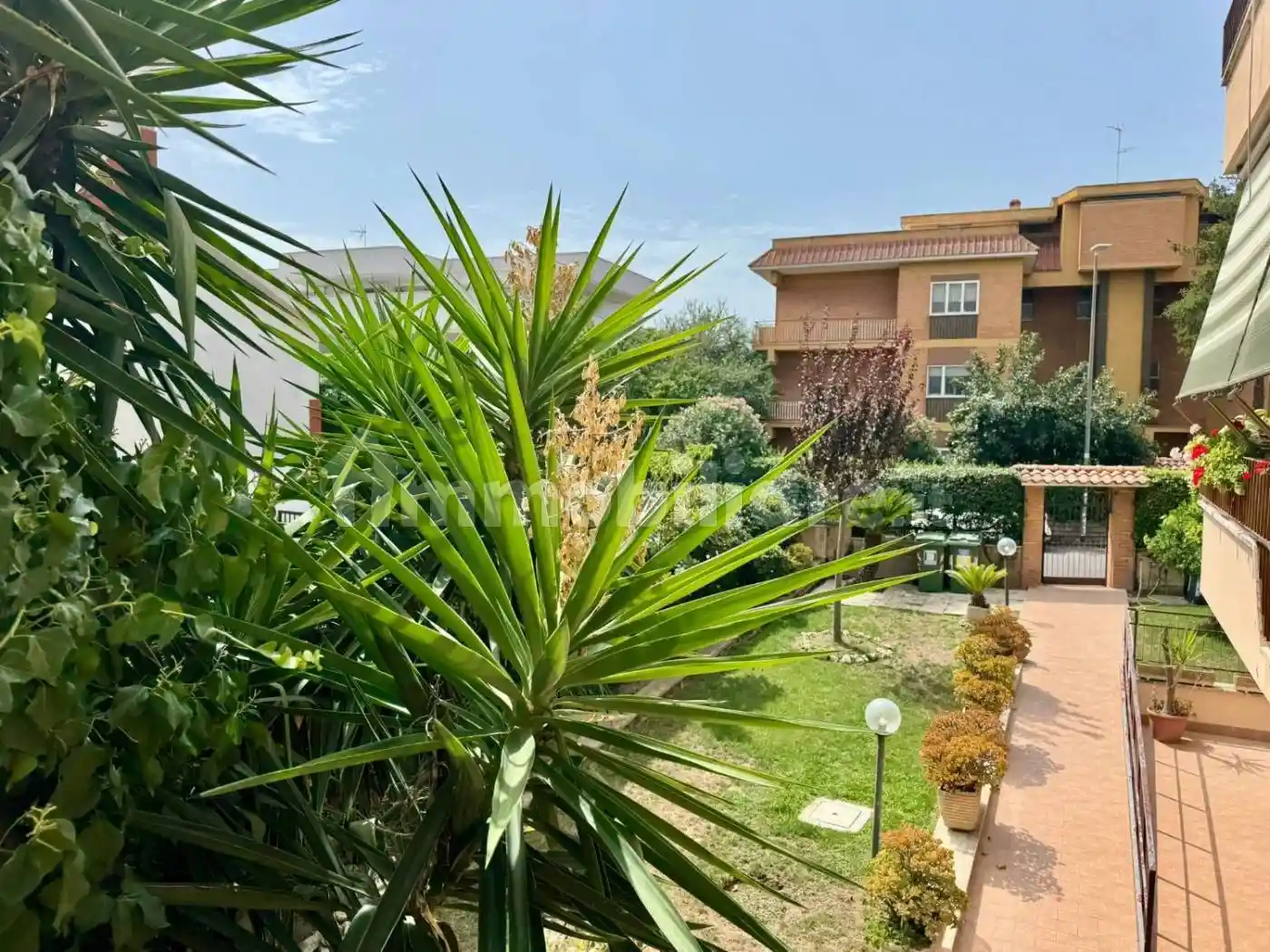 Trilocale via Bondeno, 9, Vitinia, Roma - foto 2