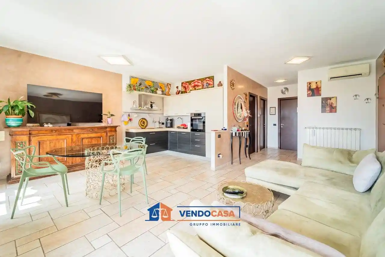 Appartamento in vendita a Massa