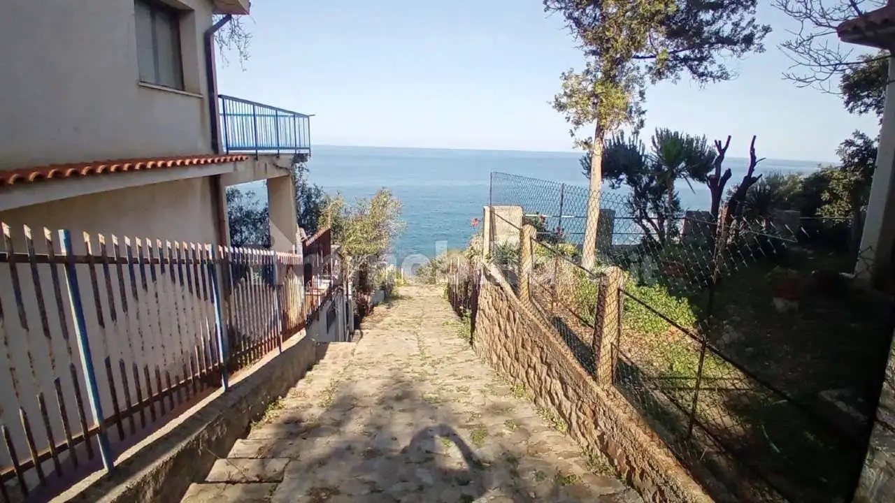 Casa indipendente in vendita a Tusa