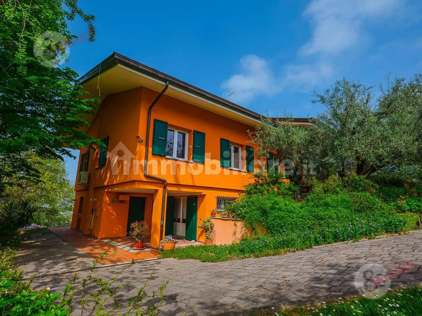 Villa in vendita a Longiano