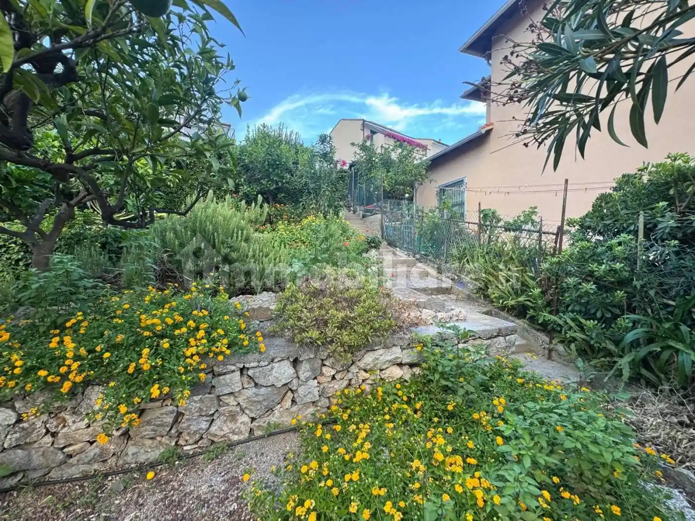 Villa in vendita a Borgio Verezzi