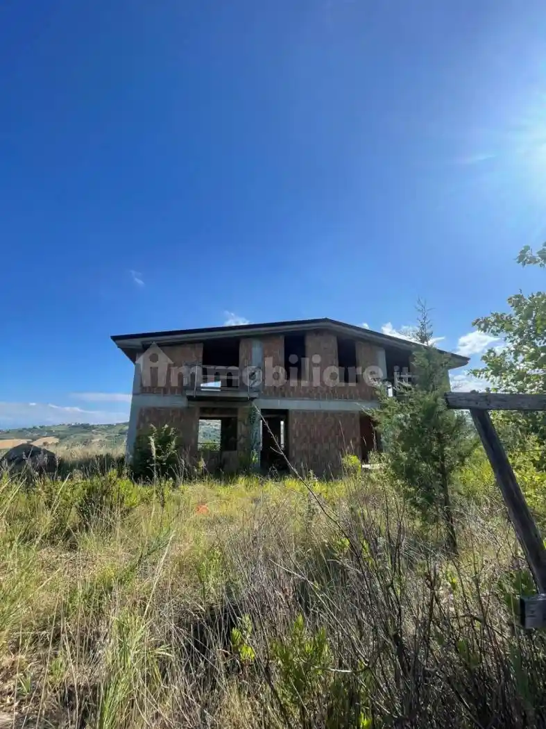 Palazzo - stabile all'asta Strada Provinciale, Città Sant'Angelo - foto 3