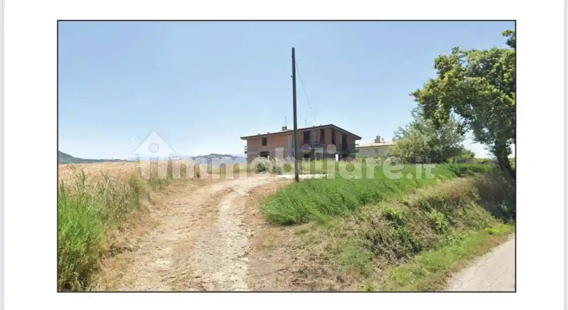 Palazzo - stabile all'asta Strada Provinciale, Città Sant'Angelo - foto 4