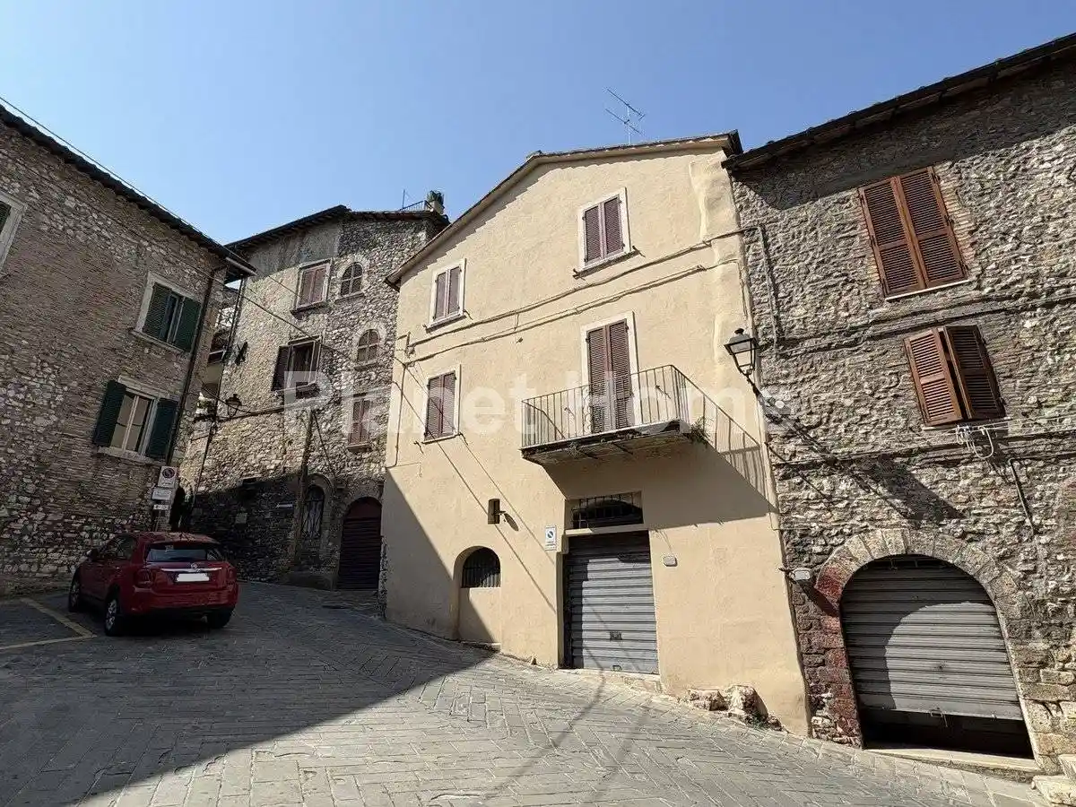 Appartamento in vendita a Narni