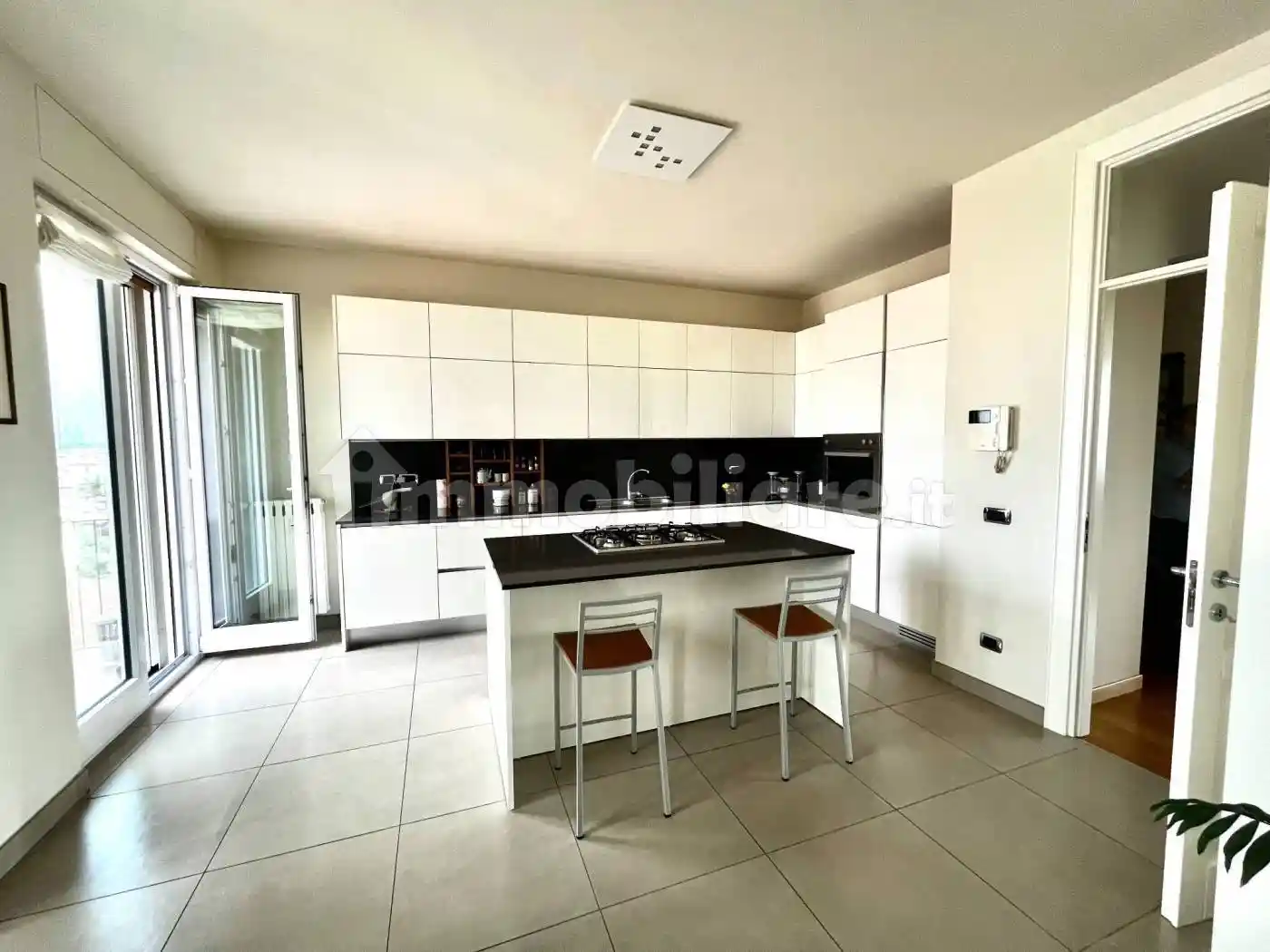 Quadrilocale viale Monte Ceneri 58, Ghisolfa - Mac Mahon, Milano - foto 3
