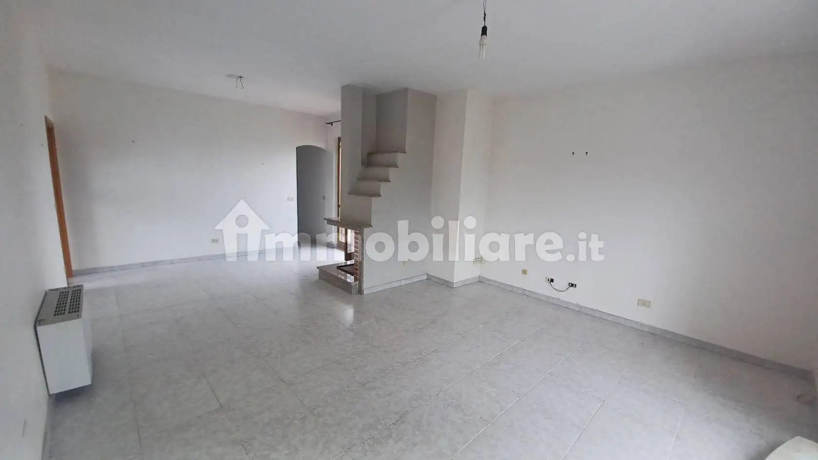 Appartamento in vendita a Priverno