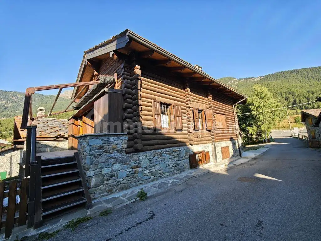 Trilocale frazione LOd, Antey-Saint-Andrè - foto 3