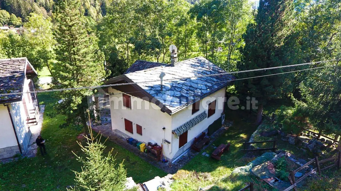 Terratetto unifamiliare frazione Poutaz, Antey-Saint-Andrè - foto 5