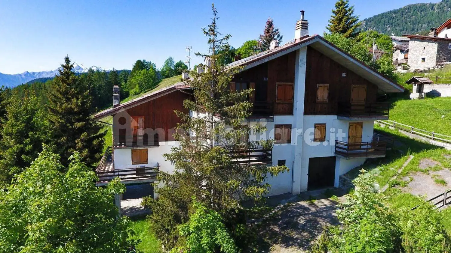 Appartamento in vendita a Torgnon