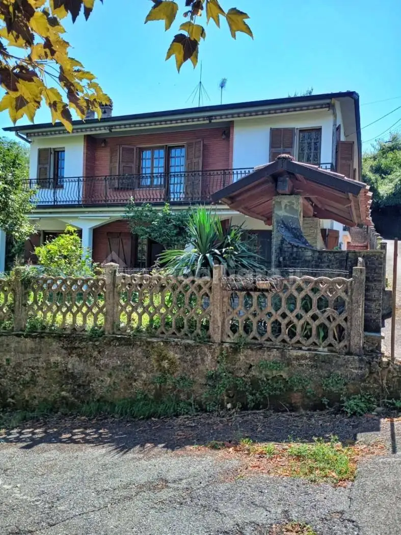 Villa in vendita a Borghetto di Vara