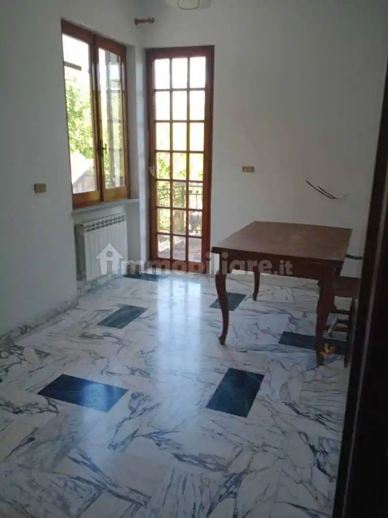 Villa unifamiliare, buono stato, 241 m², Centro, Borghetto di Vara - foto 4
