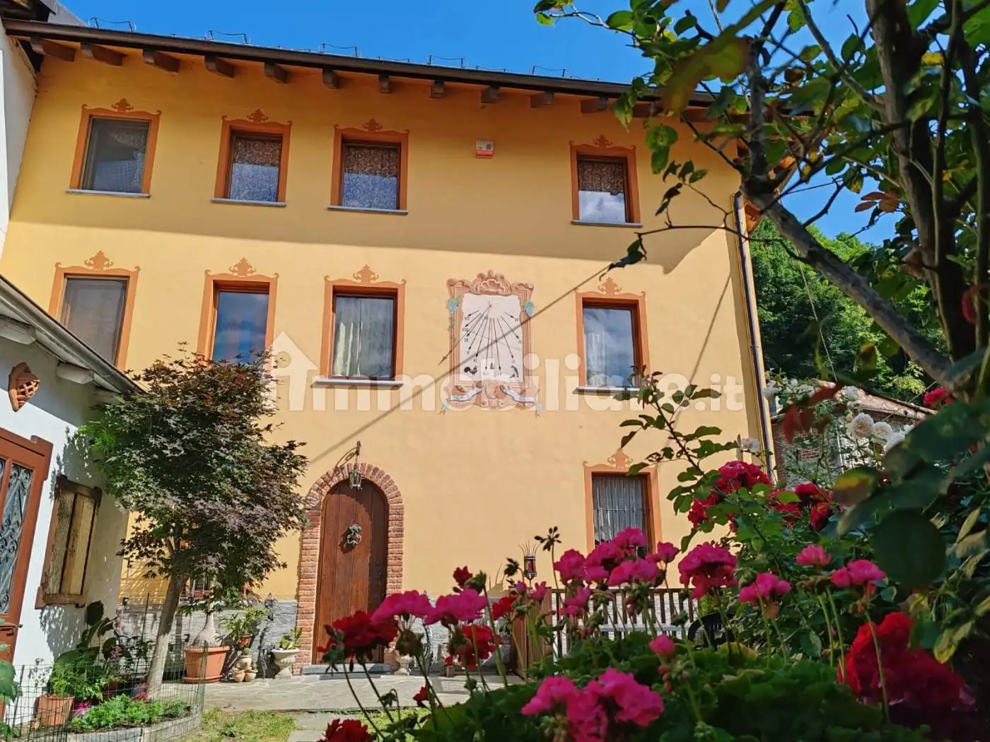 Casa indipendente in vendita a Varallo