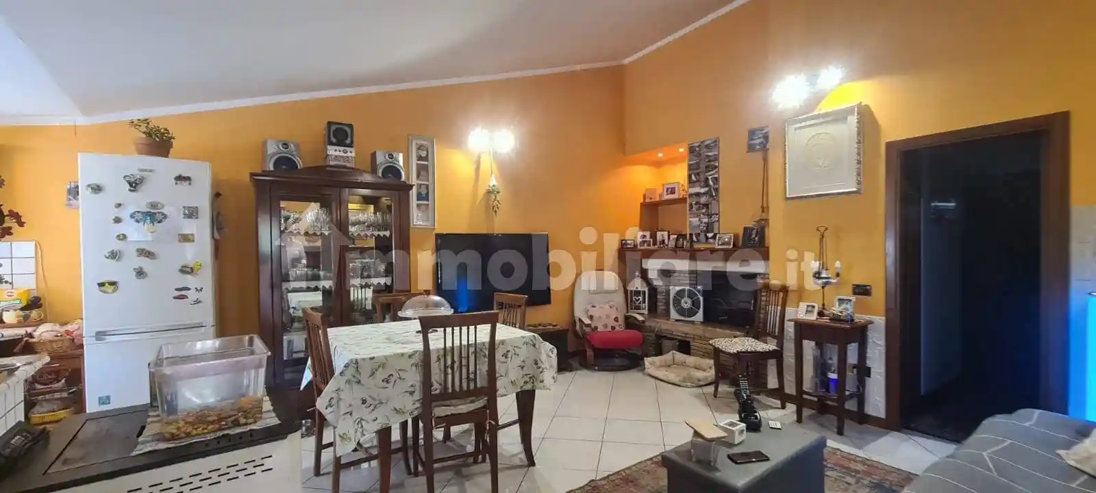 Casa indipendente in vendita a Bettona