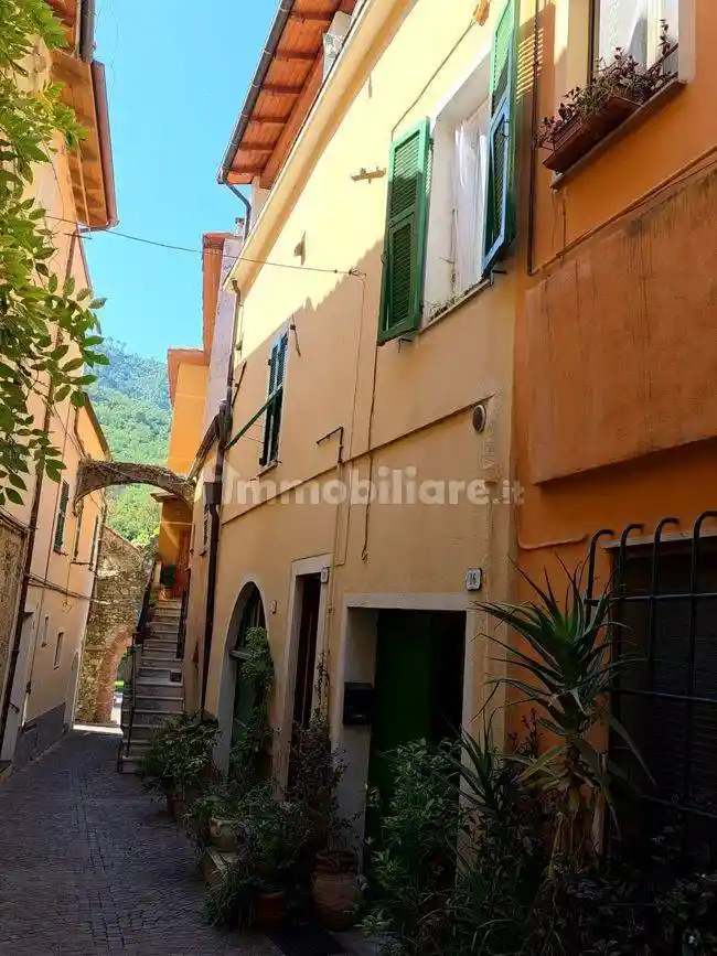 Casa indipendente in vendita a Villanova d'Albenga