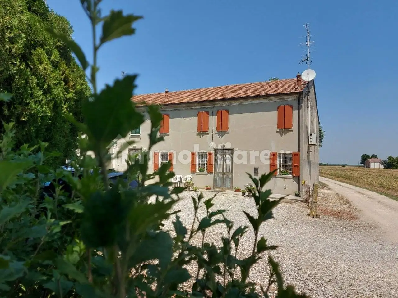 Casa indipendente in vendita a Ferrara