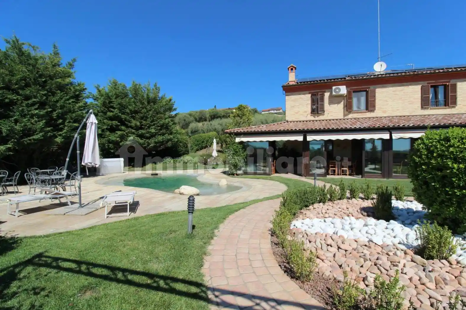 Rustico - Casale in vendita a Castelfidardo