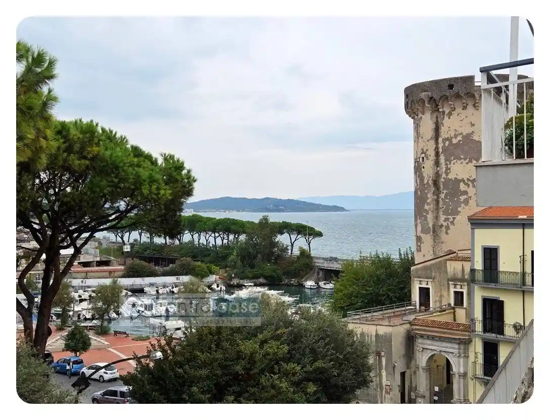 Appartamento in vendita a Formia