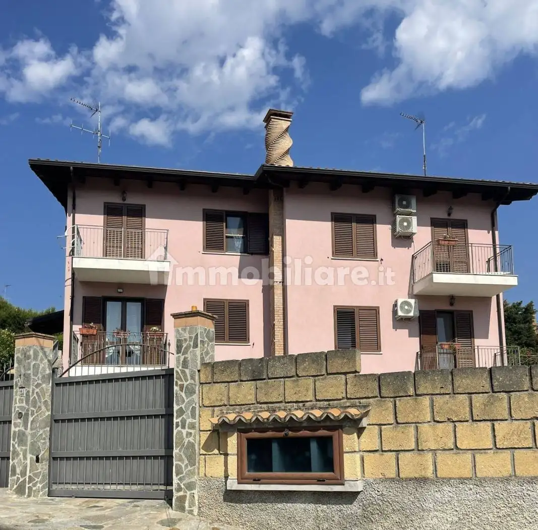 Villa in affitto a Tiriolo