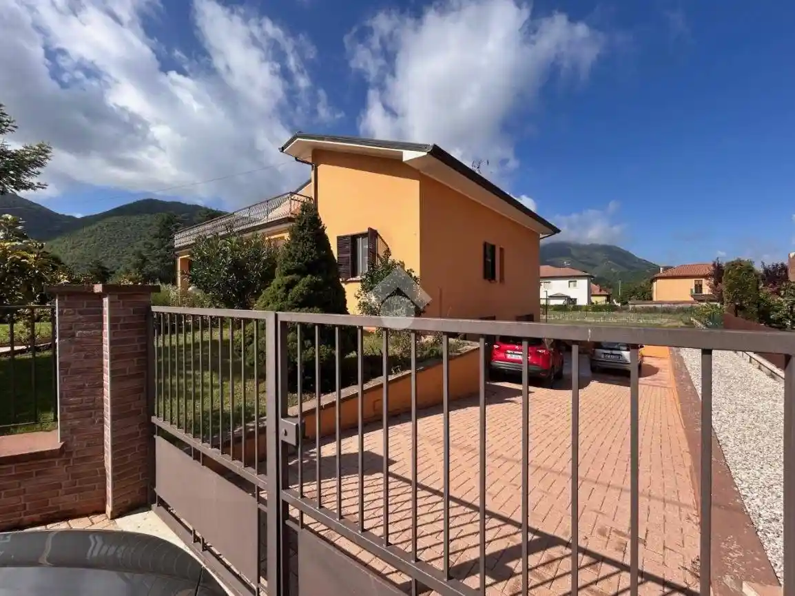 Villa unifamiliare via Roma, Centro, Villa Latina - foto 2