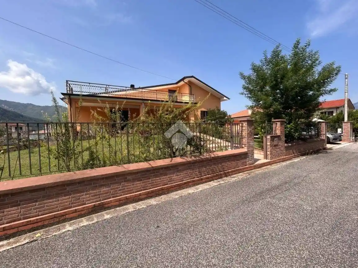 Villa unifamiliare via Roma, Centro, Villa Latina - foto 3