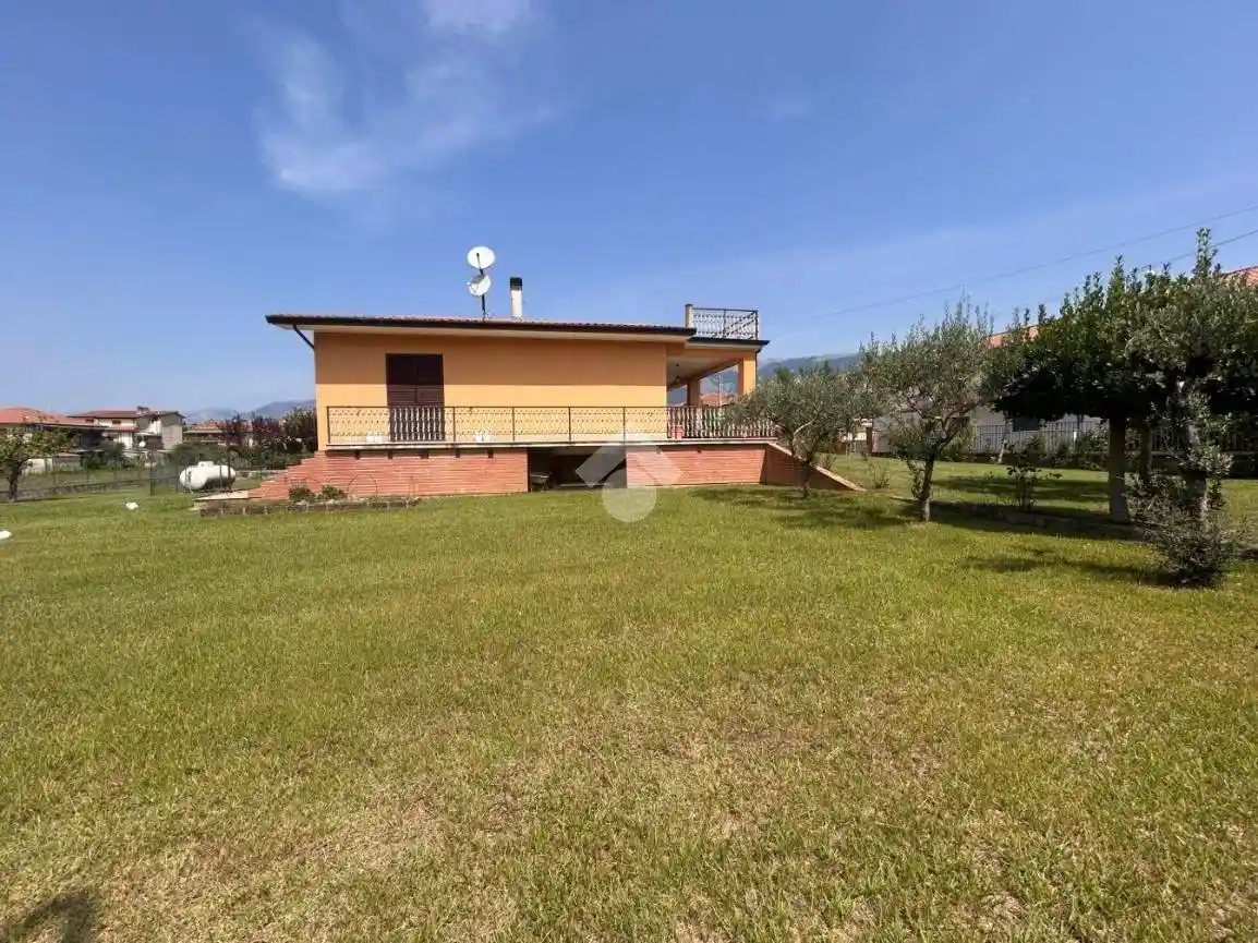 Villa unifamiliare via Roma, Centro, Villa Latina - foto 5