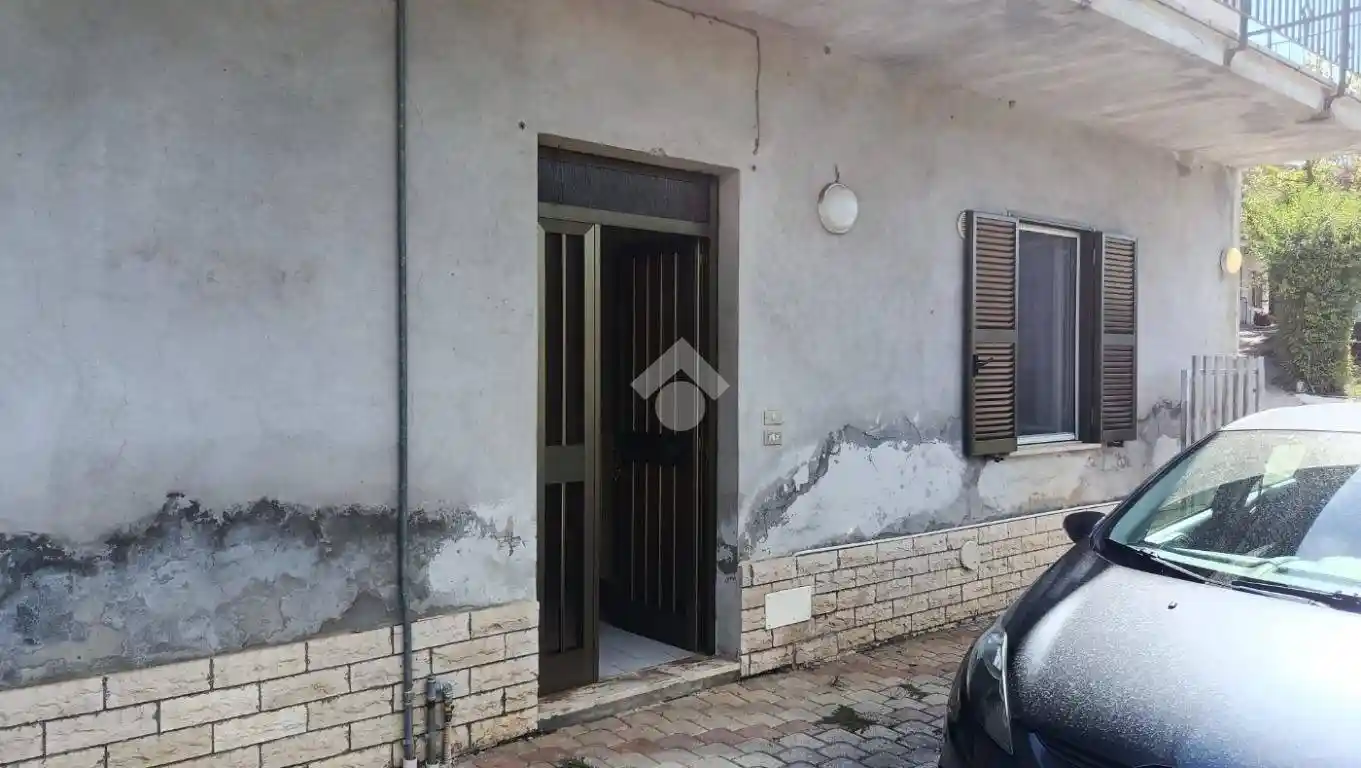 Casa indipendente in vendita a Alatri