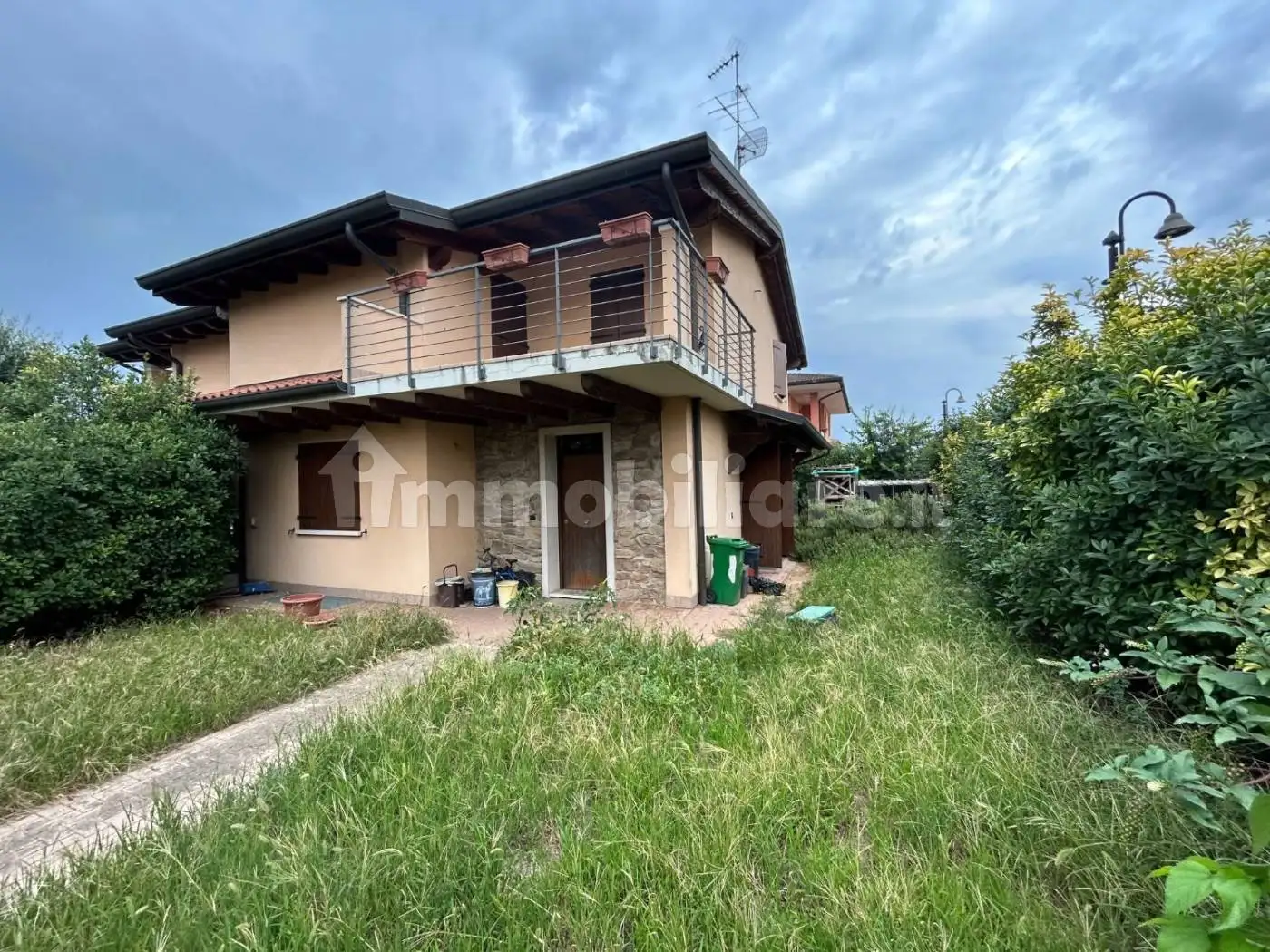 Villa unifamiliare, ottimo stato, 240 m², Concamarise - foto 2