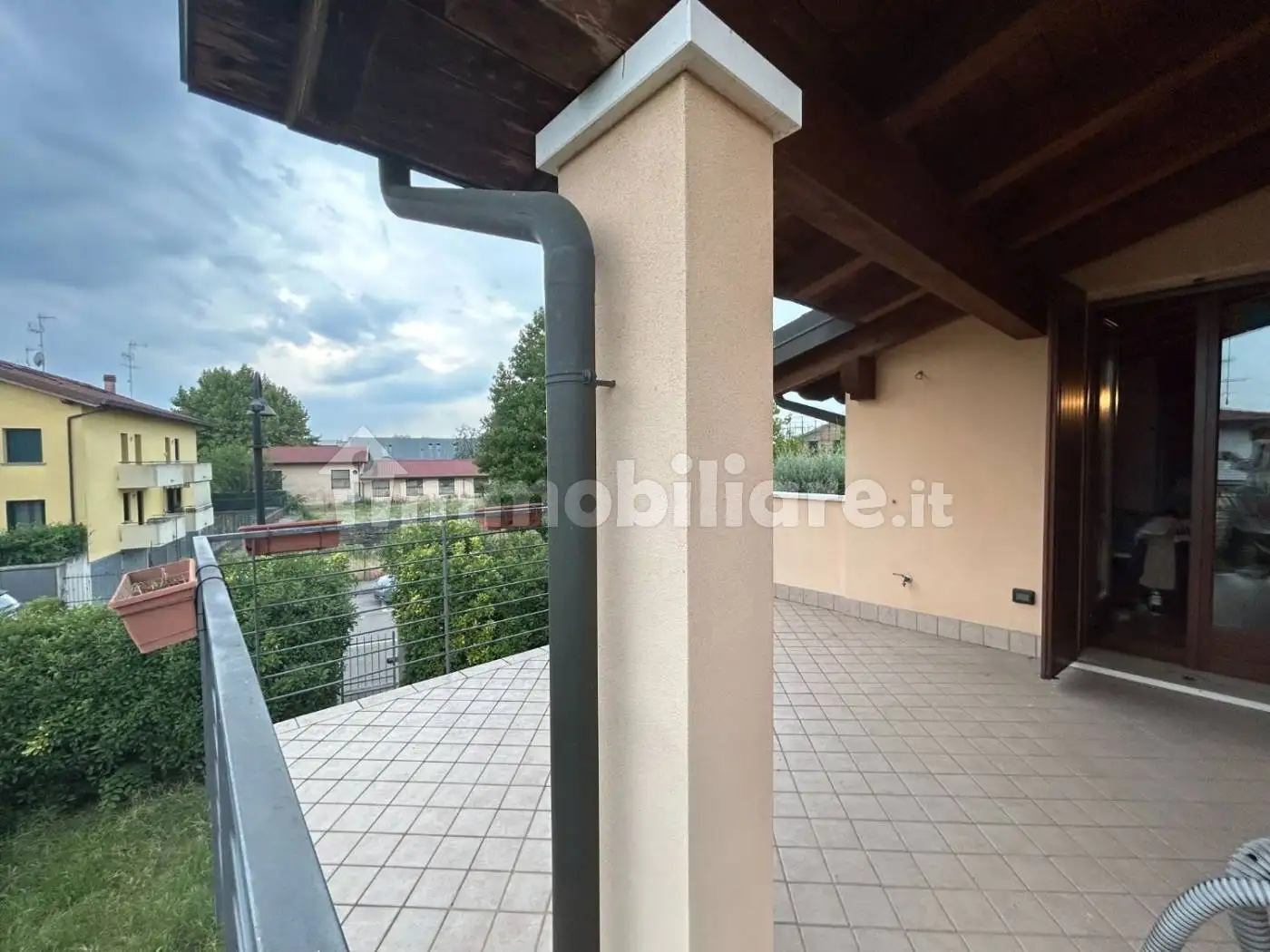 Villa unifamiliare, ottimo stato, 240 m², Concamarise - foto 4